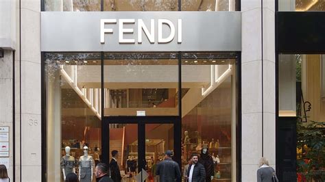 fendi calzature lavora con noi|fendi job openings.